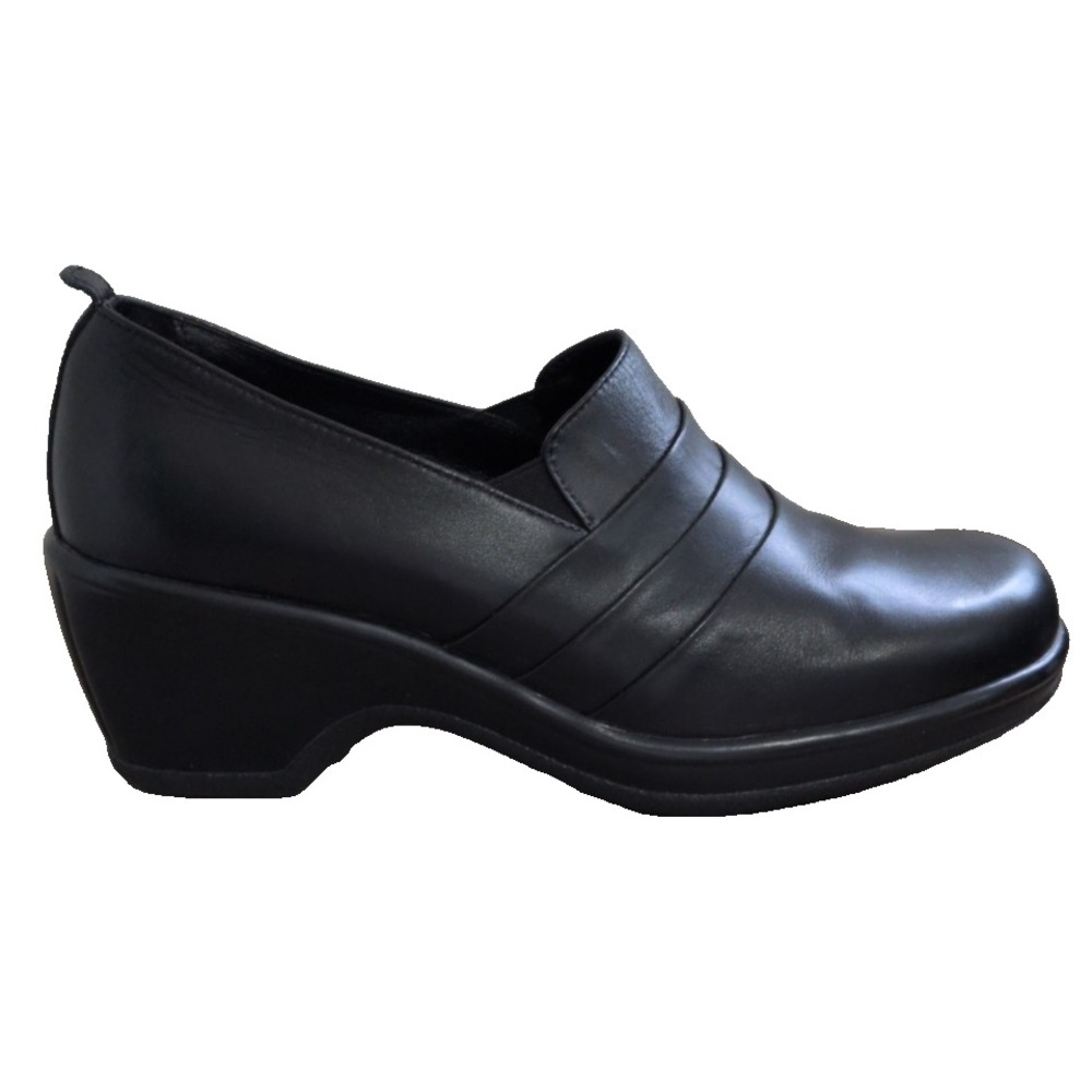 Dansko Aubrey Black Women's Size 39 US 8.5 Pleated Leather Slip-On Comfort Work